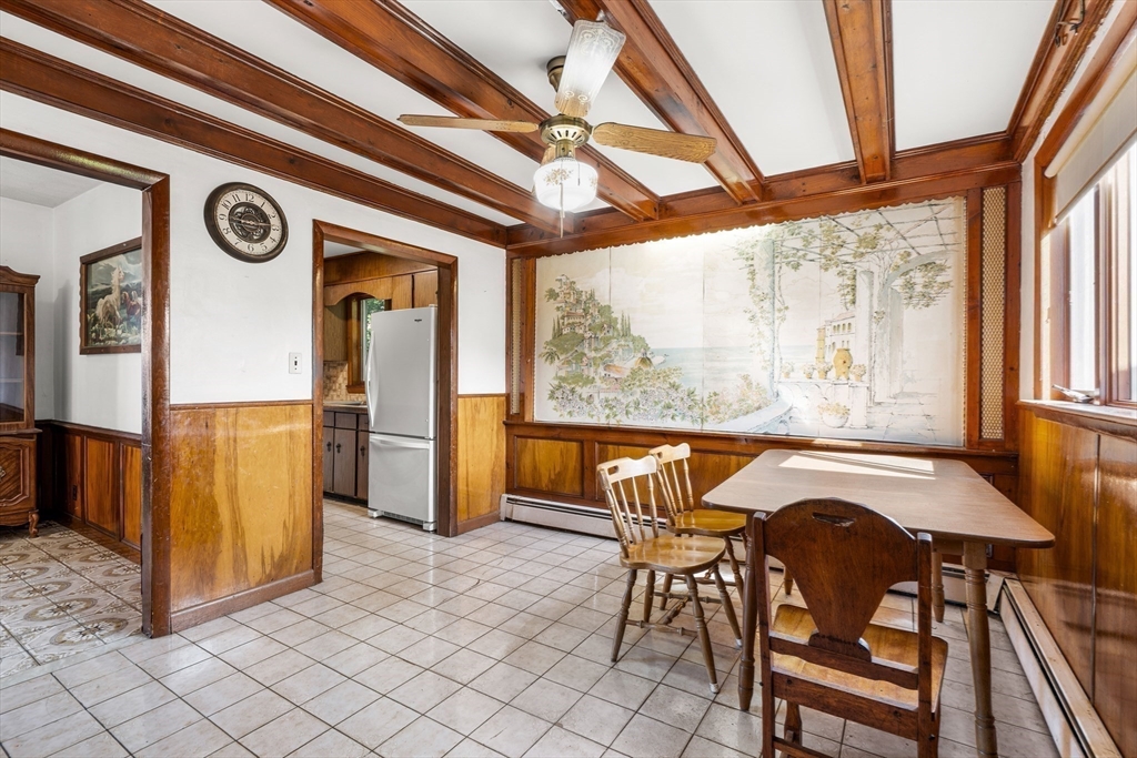 24 Walden St