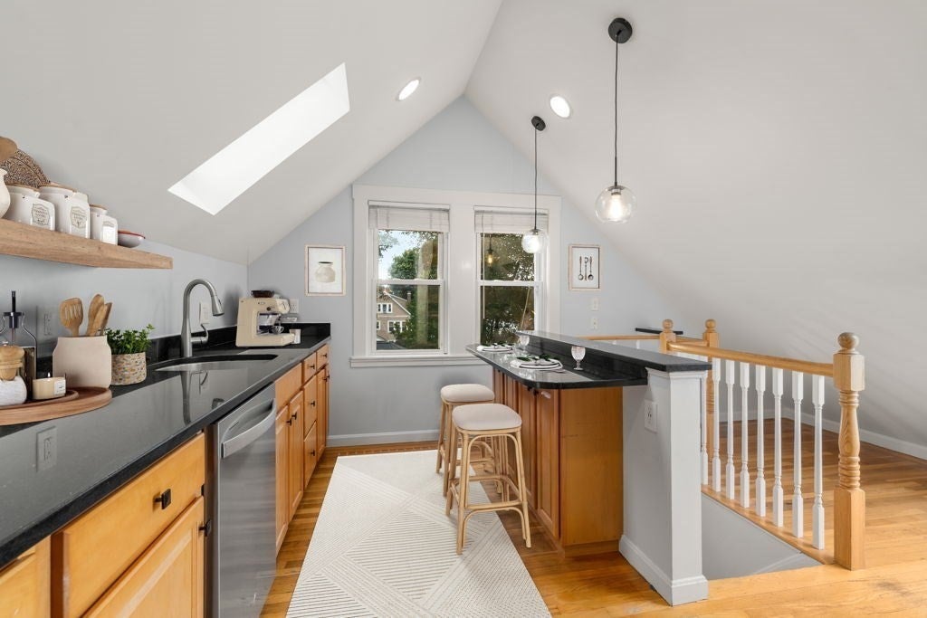 40 Murray Hill Rd #3, Boston, MA, 40 Murray Hill Rd #3, Boston, MA Photo #1