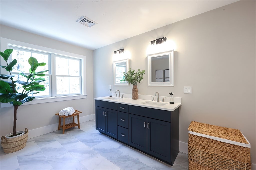 37 Thomas Mann Circle #23, Norfolk, MA, 37 Thomas Mann Circle #23, Norfolk, MA Photo #26