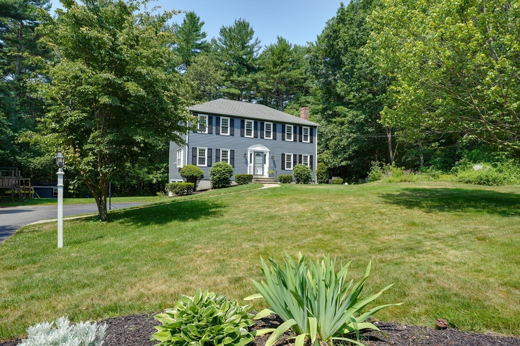7 Chickadee Drive