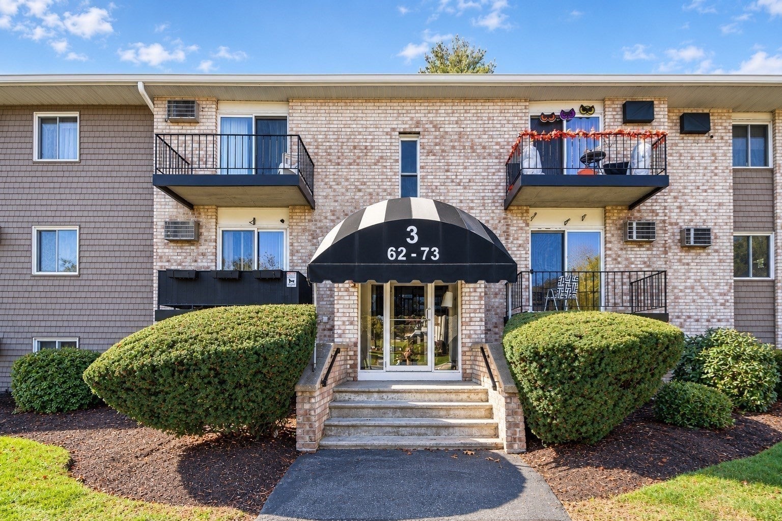 440 North Ave 71