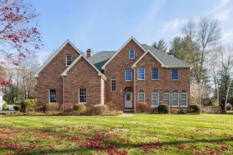 161 Wildflower Circle Westfield MA 01085