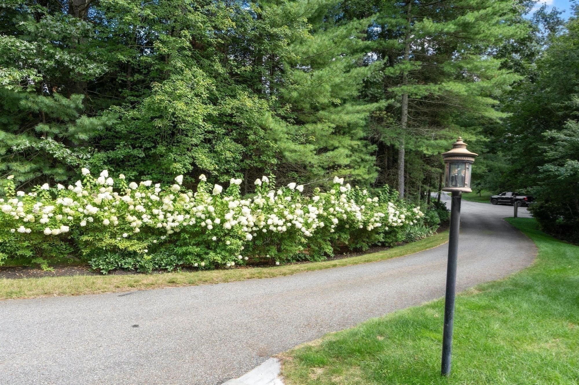 64 Tanglewood Way, Carlisle, MA Photo #39