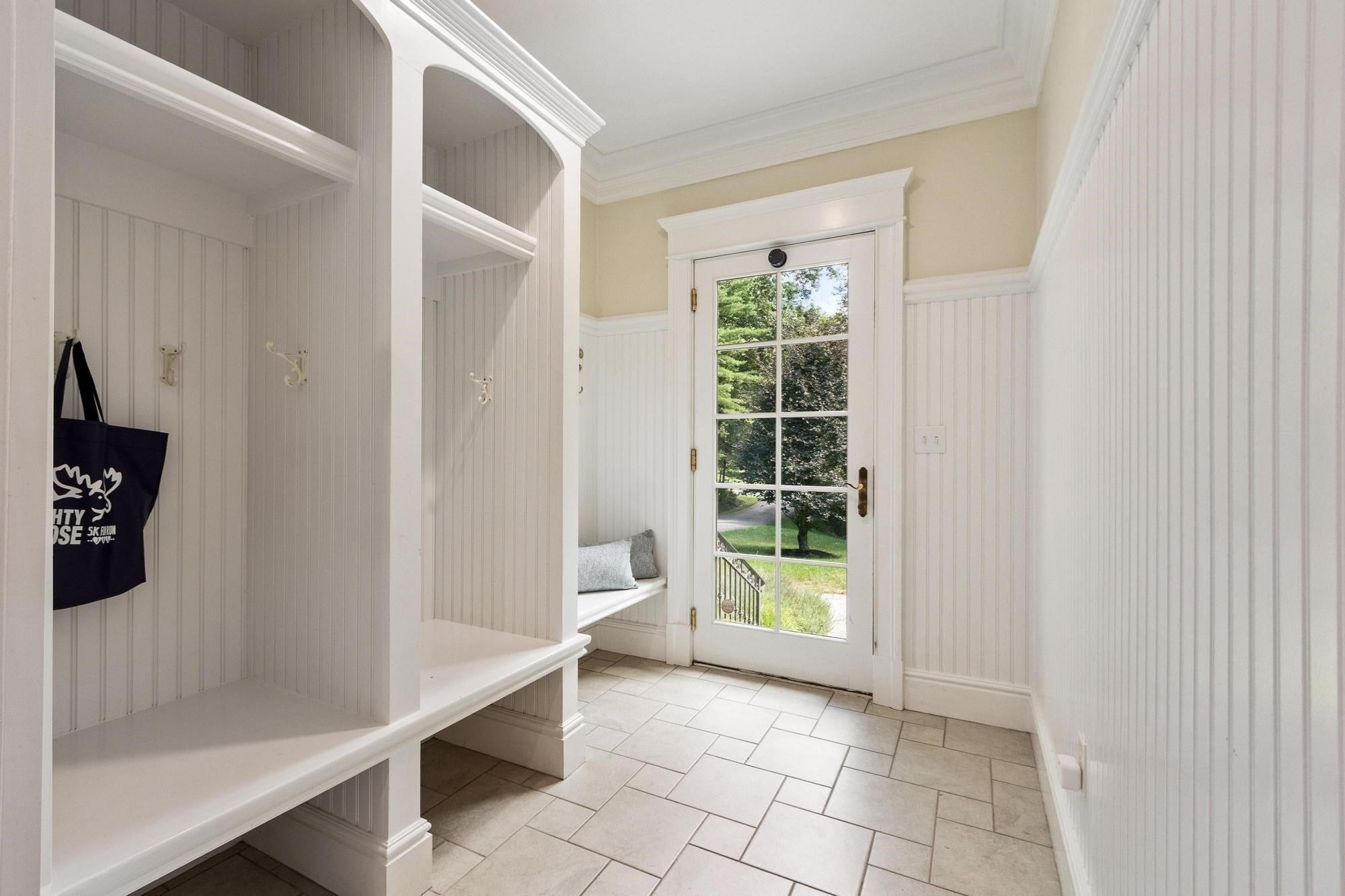 64 Tanglewood Way, Carlisle, MA Photo #23