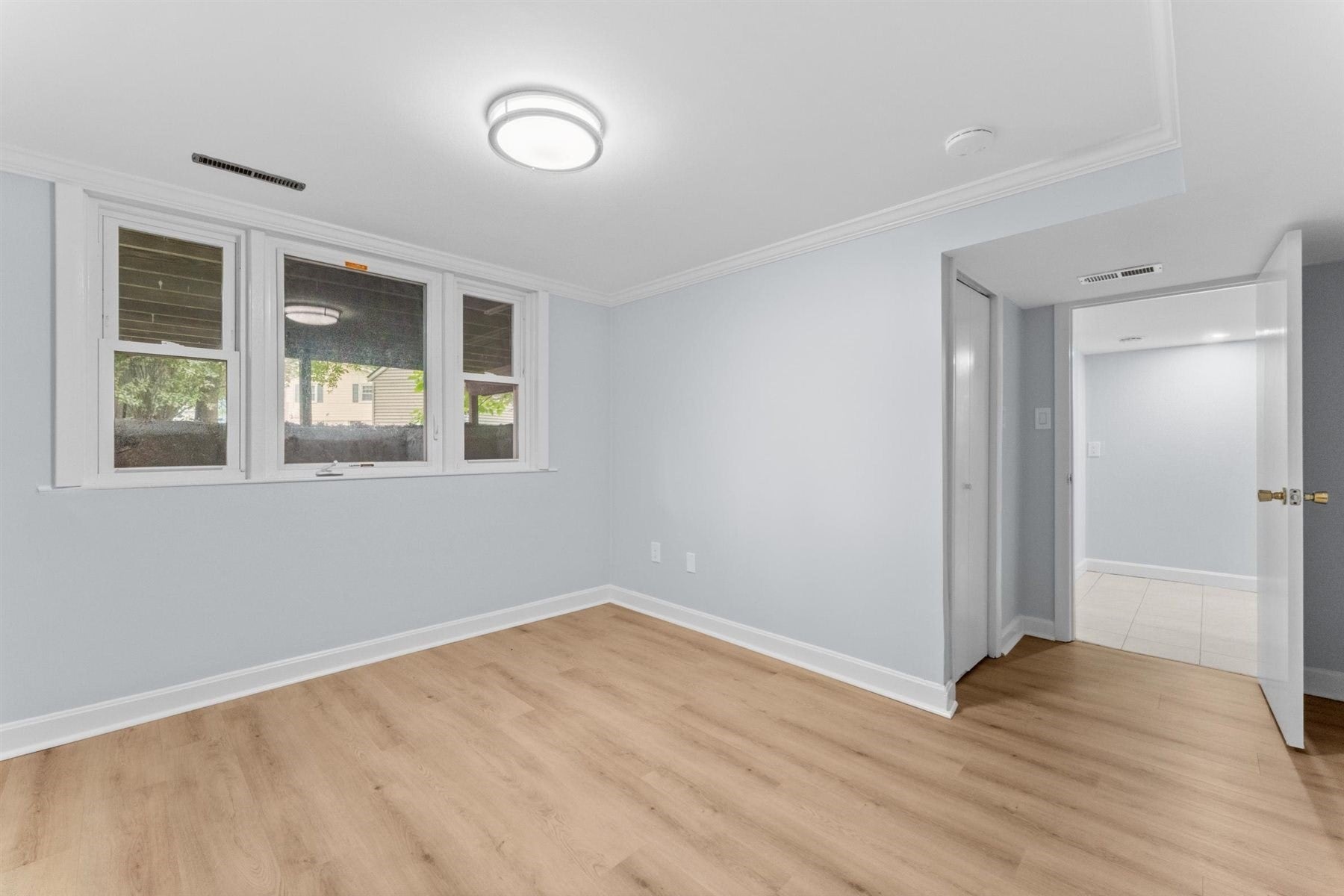 100 Middle St, Woburn, MA, 100 Middle St, Woburn, MA Photo #15