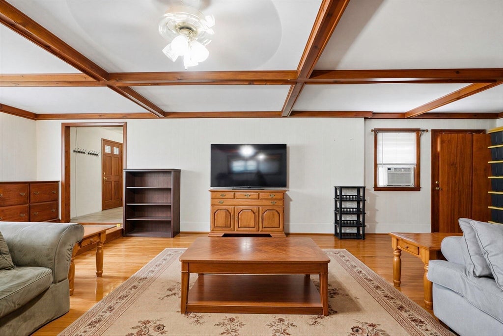 90 Glenview ST, Upton, MA, 90 Glenview ST, Upton, MA Photo #5