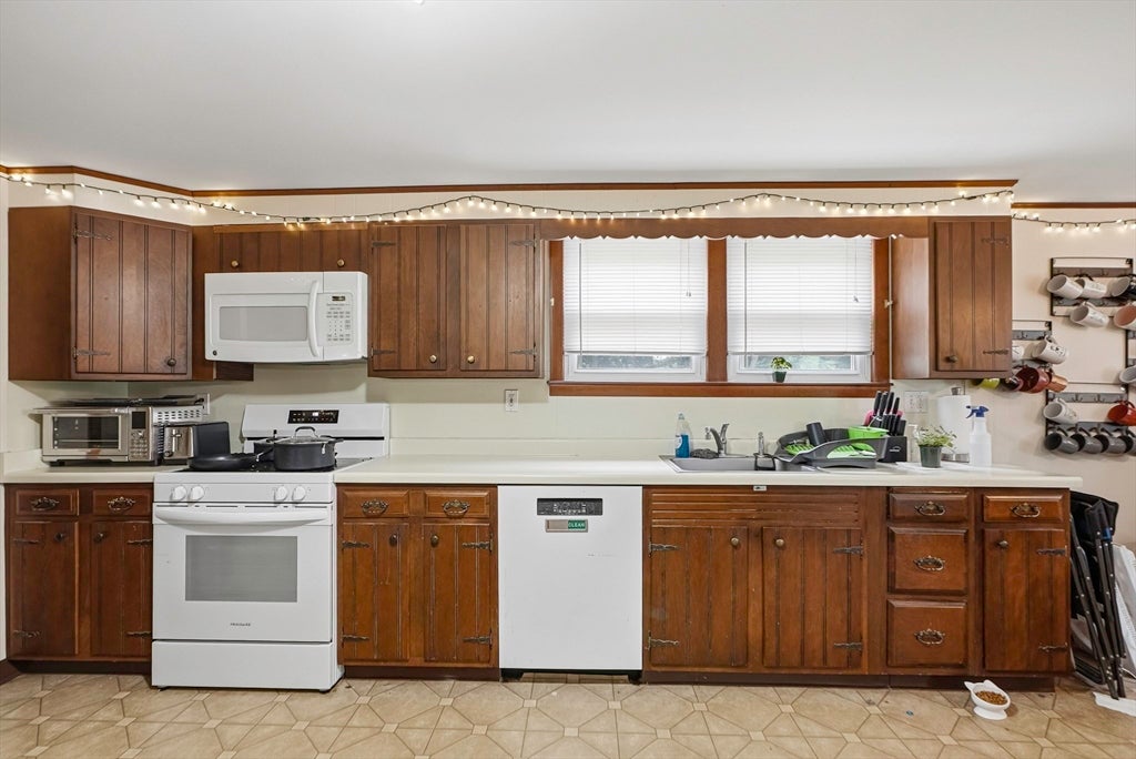 90 Glenview ST, Upton, MA, 90 Glenview ST, Upton, MA Photo #9