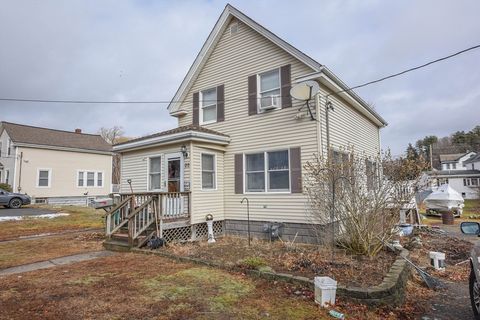 22 Pleasant Street Groveland MA 01834