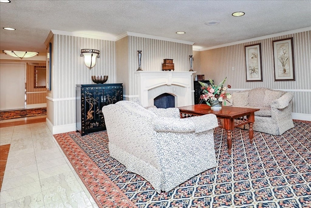 1006 Paradise Road #2P, Swampscott, MA, 1006 Paradise Road #2P, Swampscott, MA Photo #10