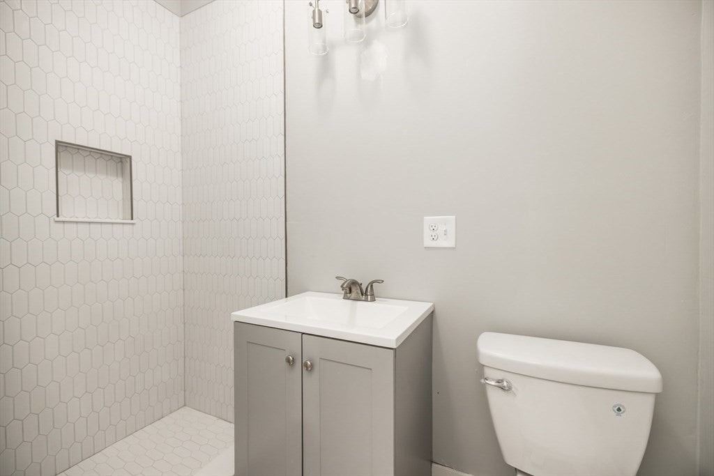 10 Jerome St #1, Boston, MA, 10 Jerome St #1, Boston, MA Photo #15
