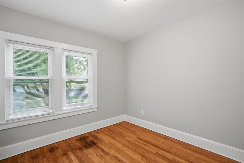 15 Garland St, Springfield, MA Photo #23