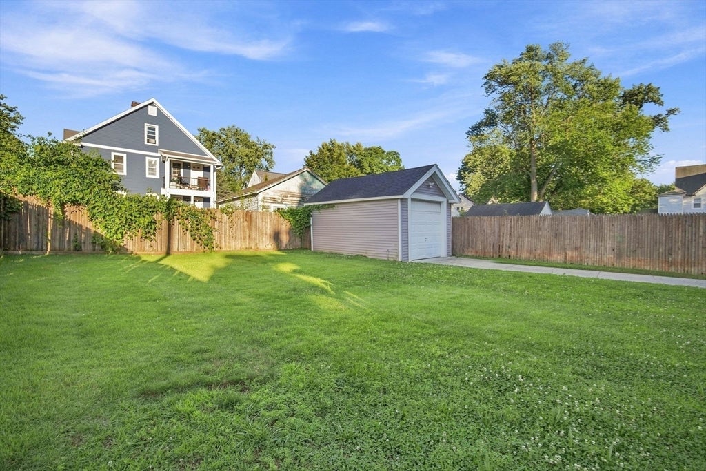 15 Garland St, Springfield, MA Photo #36