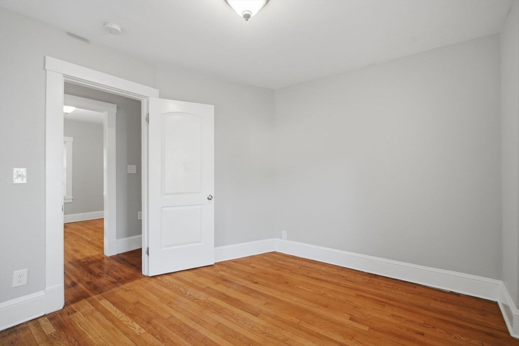 15 Garland St, Springfield, MA Photo #21
