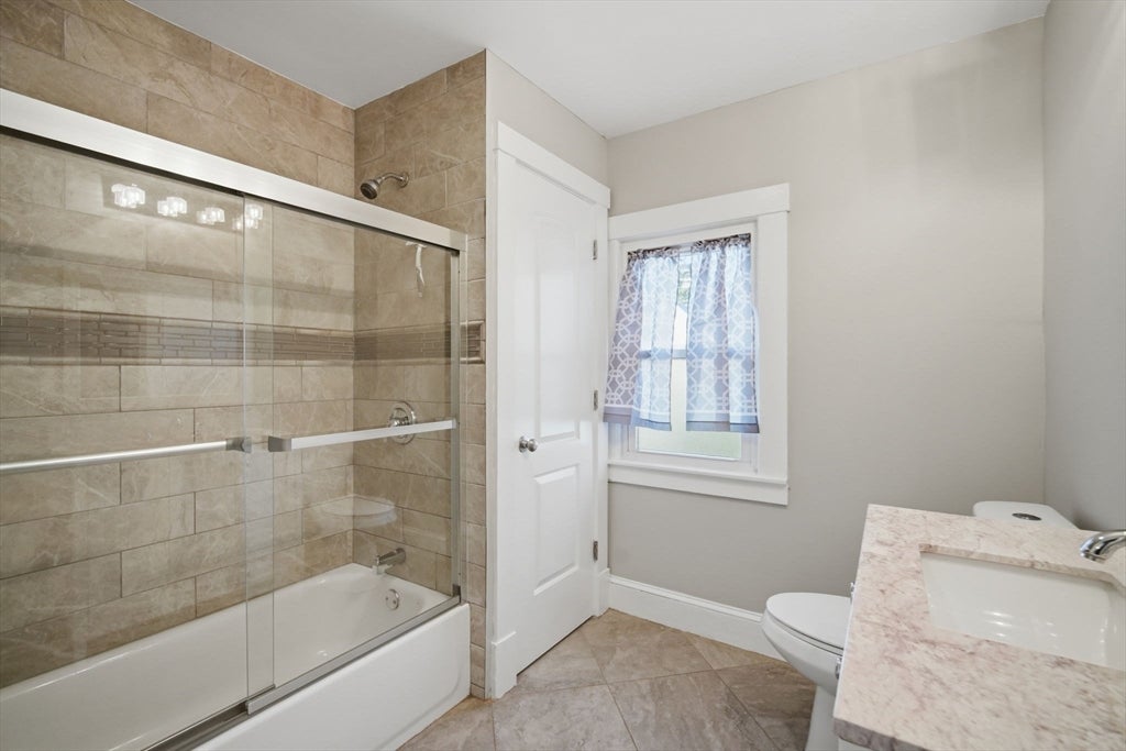 15 Garland St, Springfield, MA Photo #29