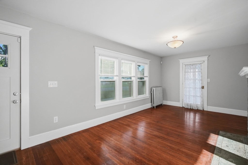 15 Garland St, Springfield, MA Photo #7