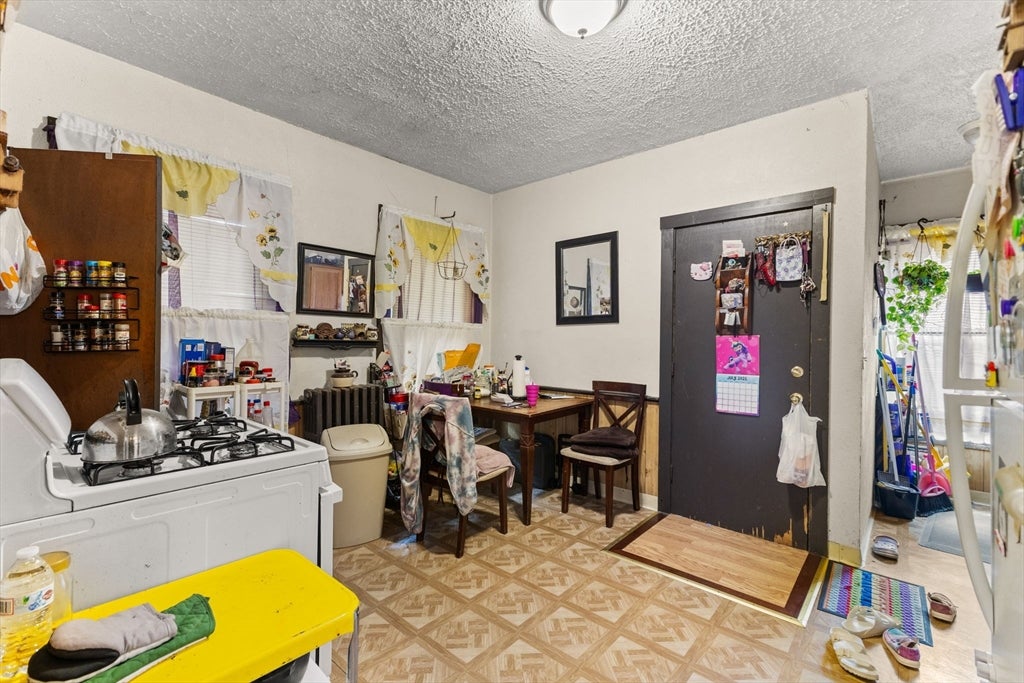 282 Belmont St, Brockton, MA, 282 Belmont St, Brockton, MA Photo #17