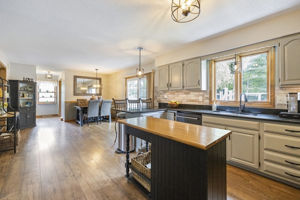 65 Michael Dr