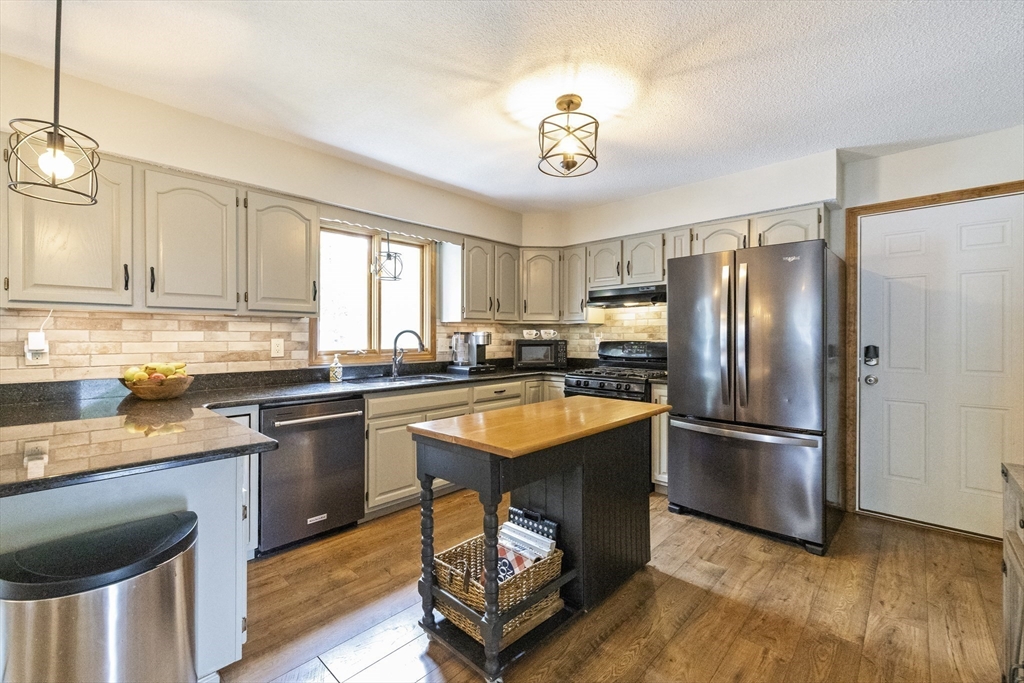 65 Michael Dr