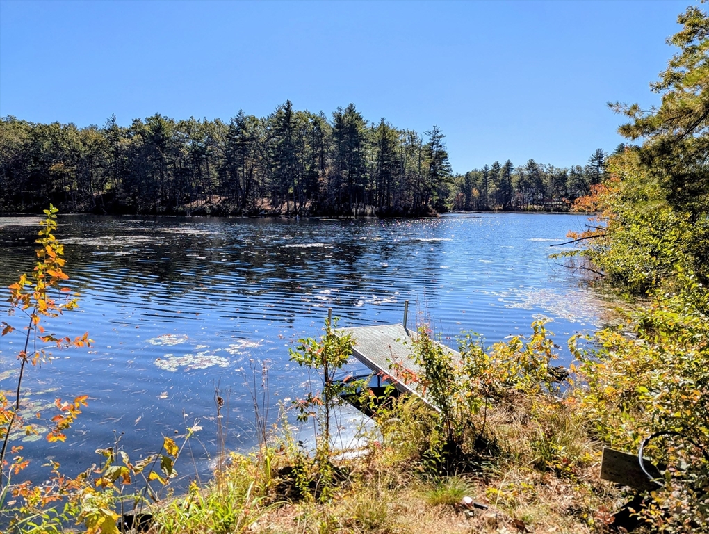 34 Hallock Point Road