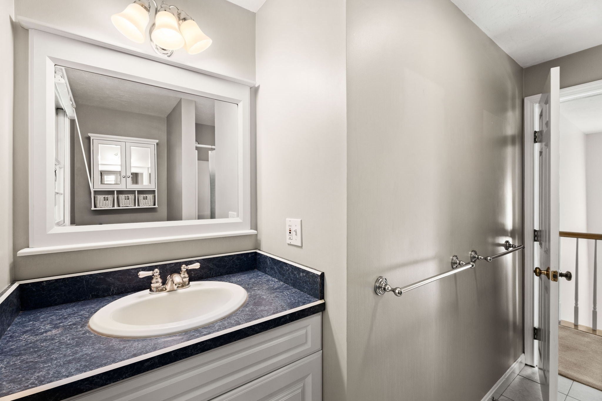 236 Sherburne Ave, Tyngsborough, MA, 236 Sherburne Ave, Tyngsborough, MA Photo #20