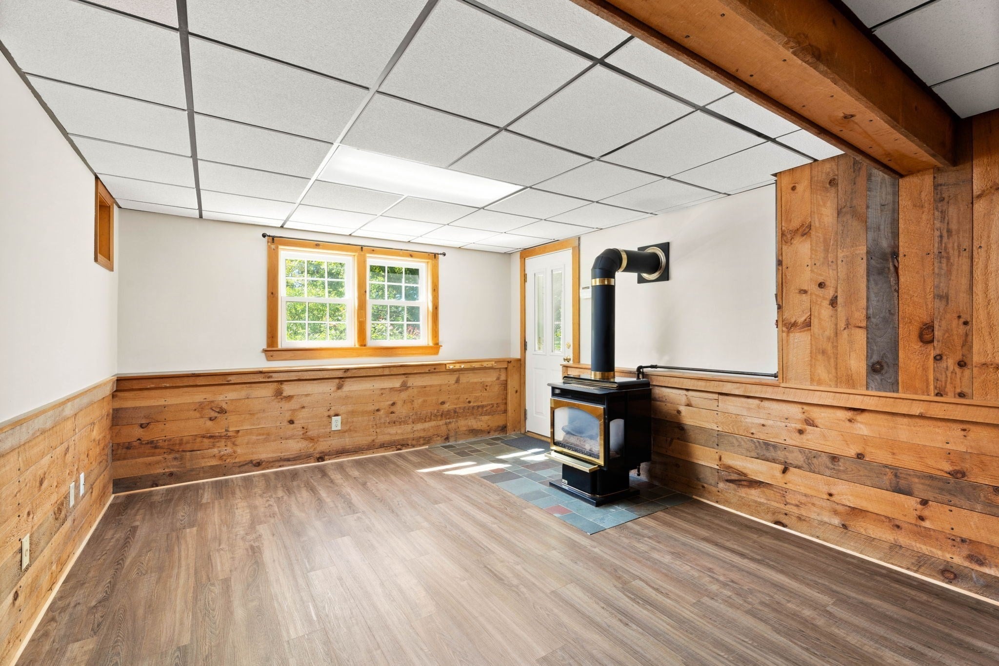 236 Sherburne Ave, Tyngsborough, MA, 236 Sherburne Ave, Tyngsborough, MA Photo #23