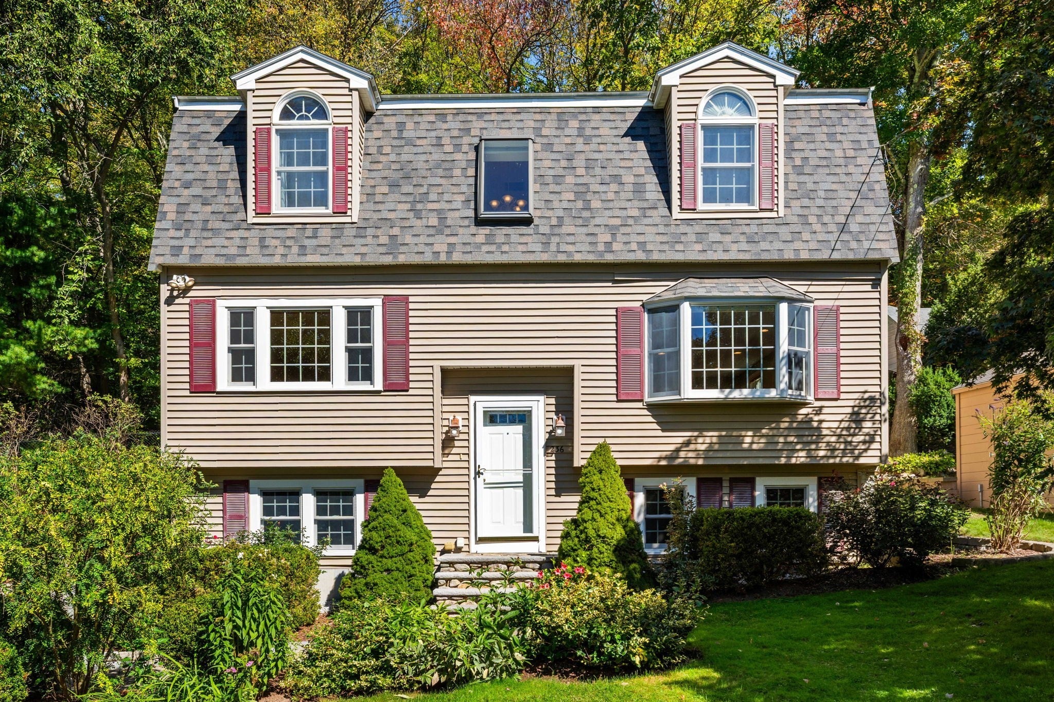236 Sherburne Ave, Tyngsborough, MA, 236 Sherburne Ave, Tyngsborough, MA Photo #1