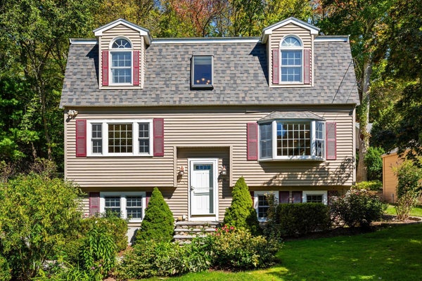 236 SHERBURNE AVE, TYNGSBORO, MA 01879 - Image 76f8df1c2e24564f6a4eba00a62fdd71/3182943630