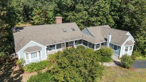 19 James Middleton MA 01949