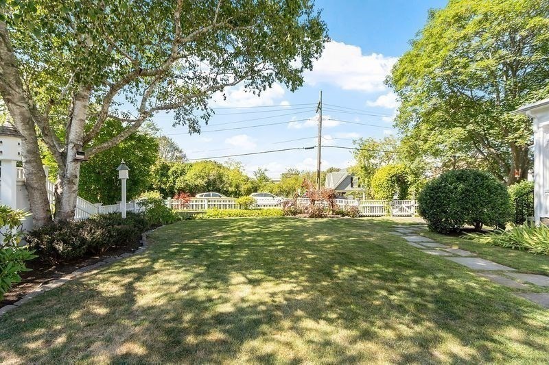 4 Norwood Ave.