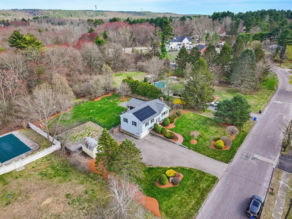 40 Alderbrook Ct