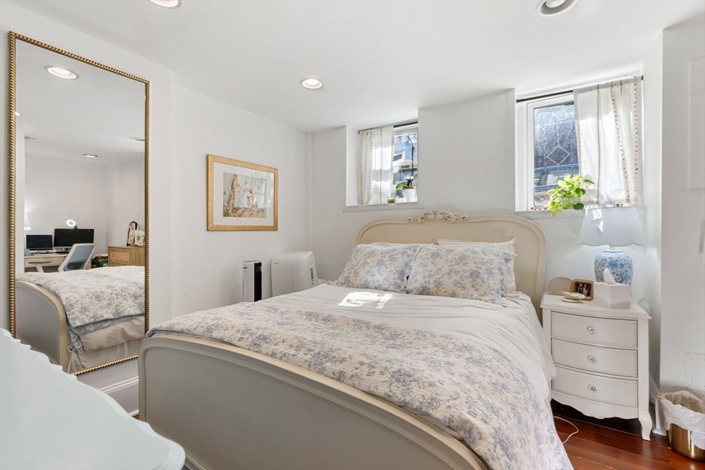 302 K Street #B, Boston, MA, 302 K Street #B, Boston, MA Photo #3