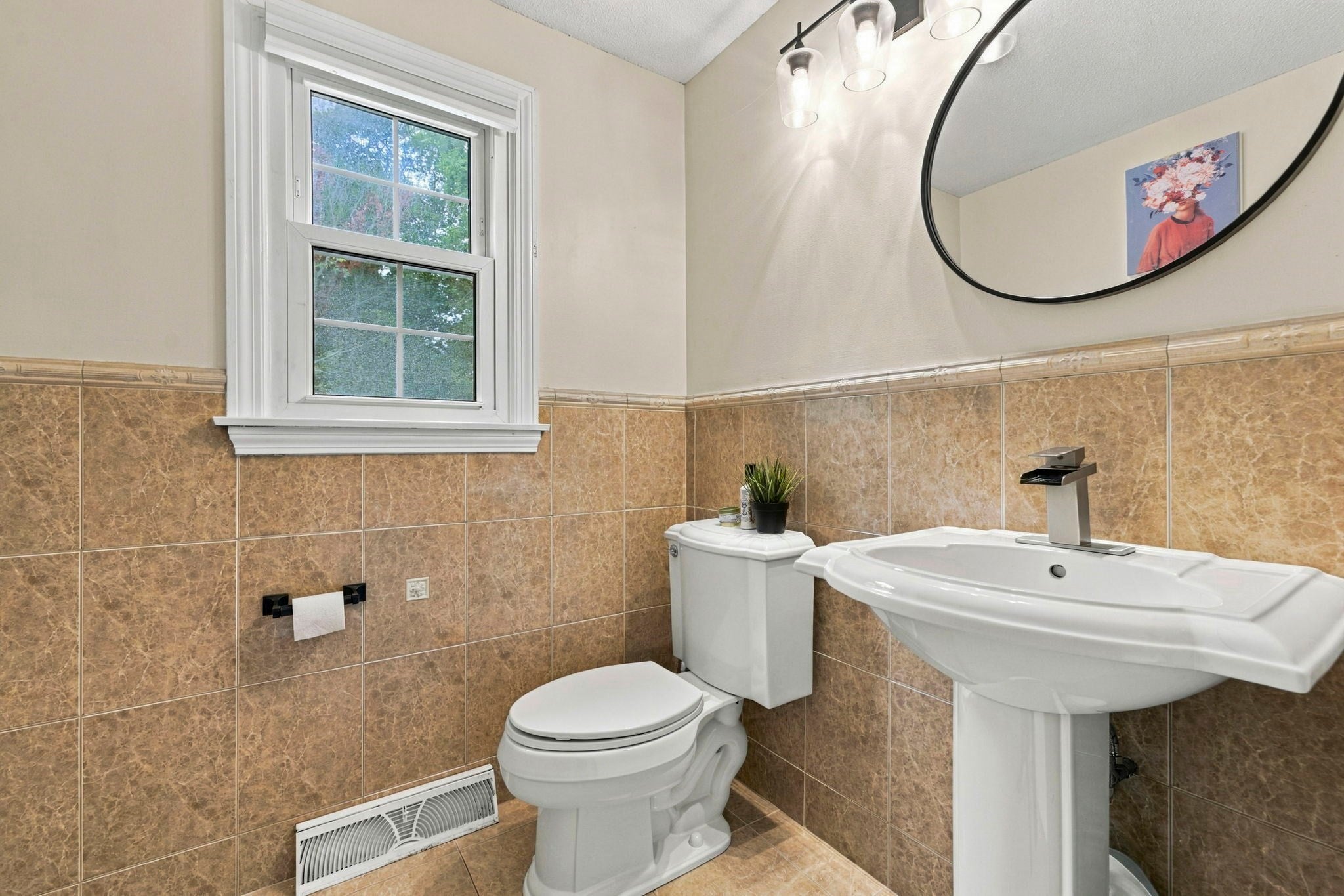 106 Russell St, Peabody, MA, 106 Russell St, Peabody, MA Photo #10