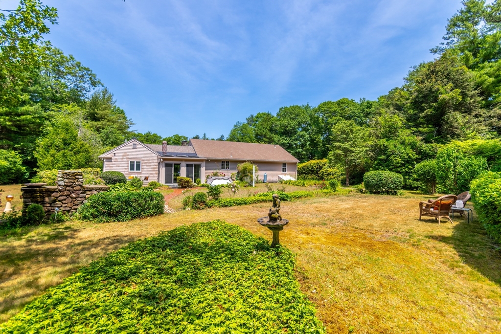 114 Halfway Pond Rd