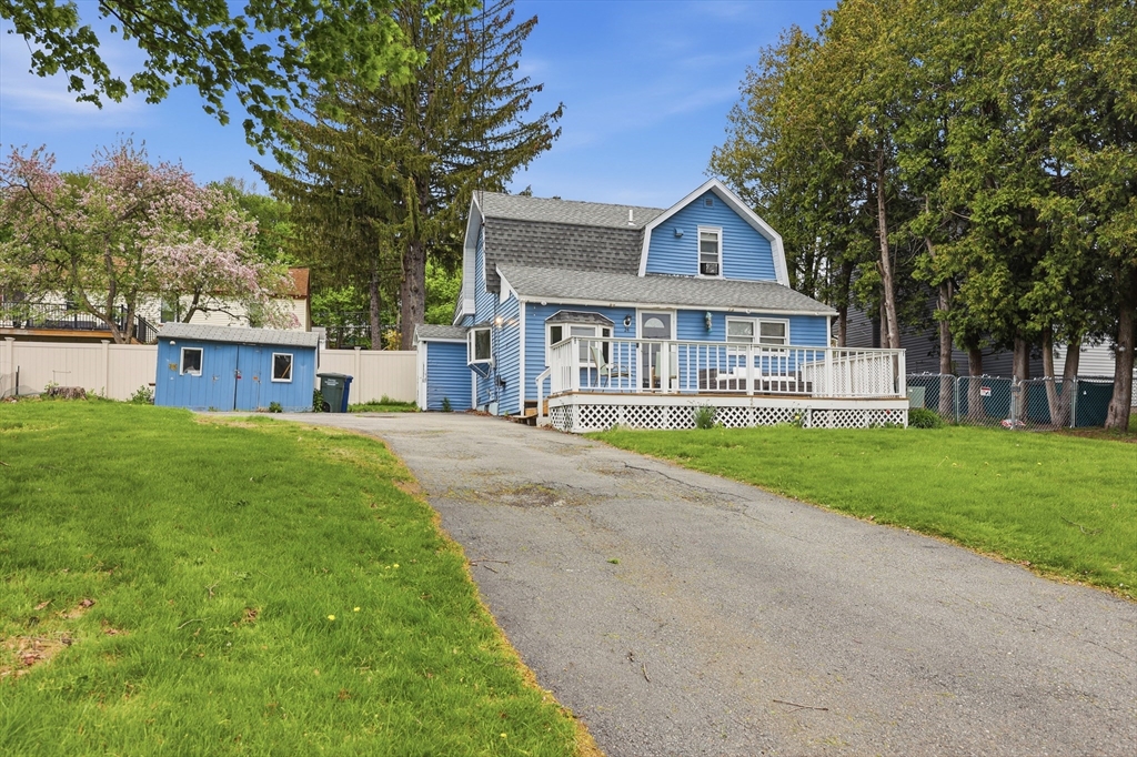 24 Hawley Avenue