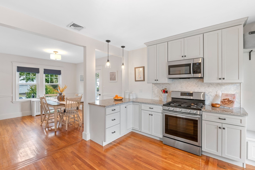 14 Woods Rd