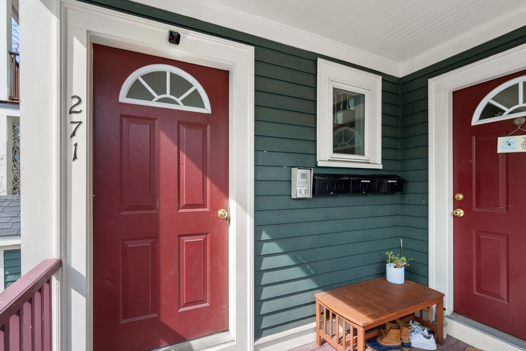 273 Walden St 3