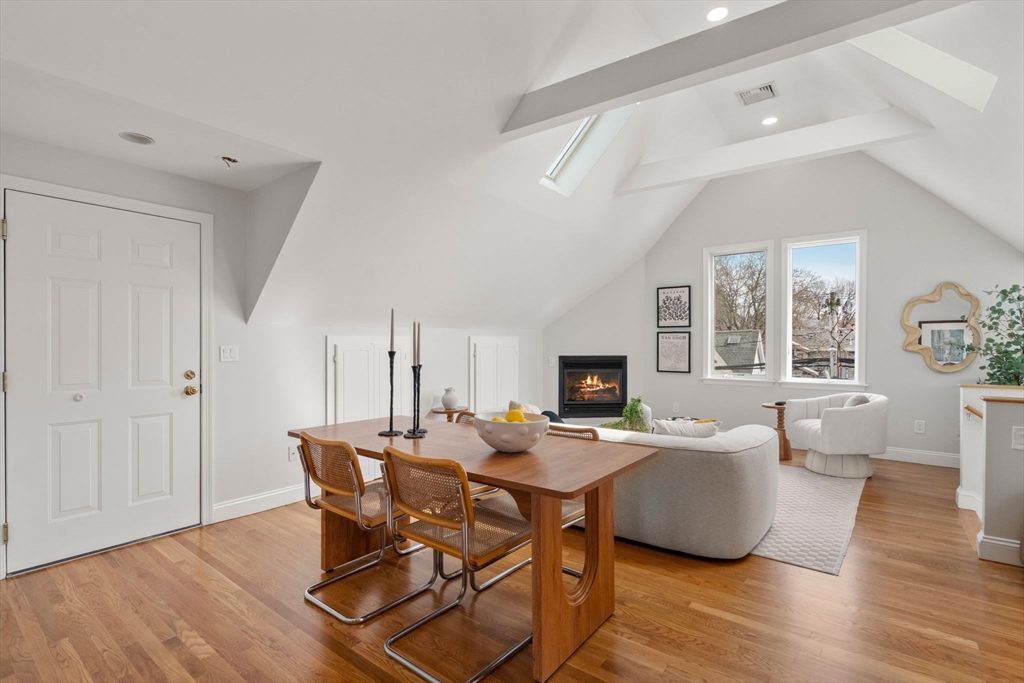 273 Walden St 3