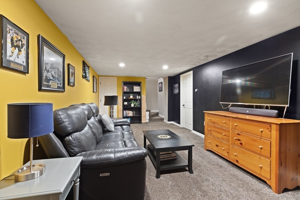 30 Jordan ST, Chelmsford, MA, 30 Jordan ST, Chelmsford, MA Photo #25