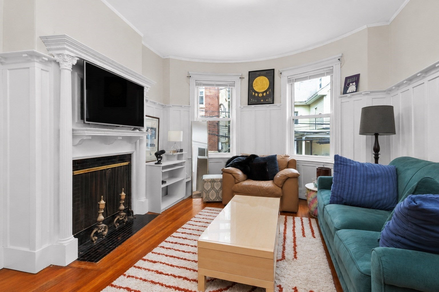 8 Colliston Rd