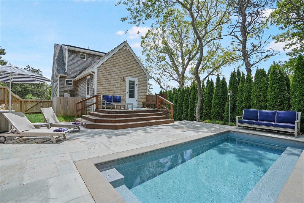 2 Orchard Lane