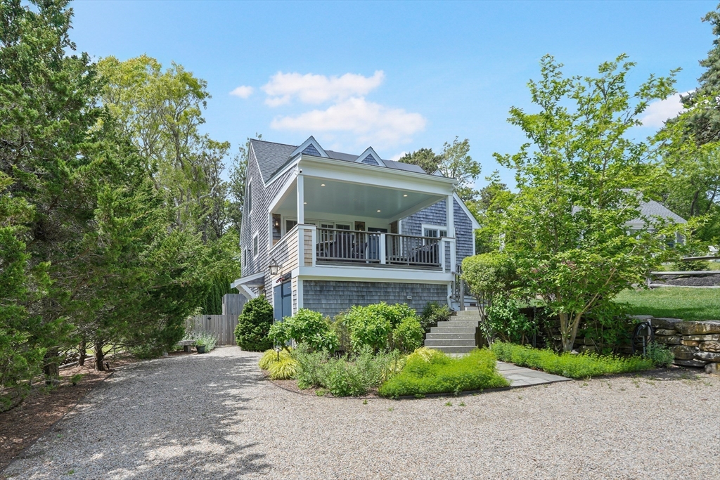 2 Orchard Lane