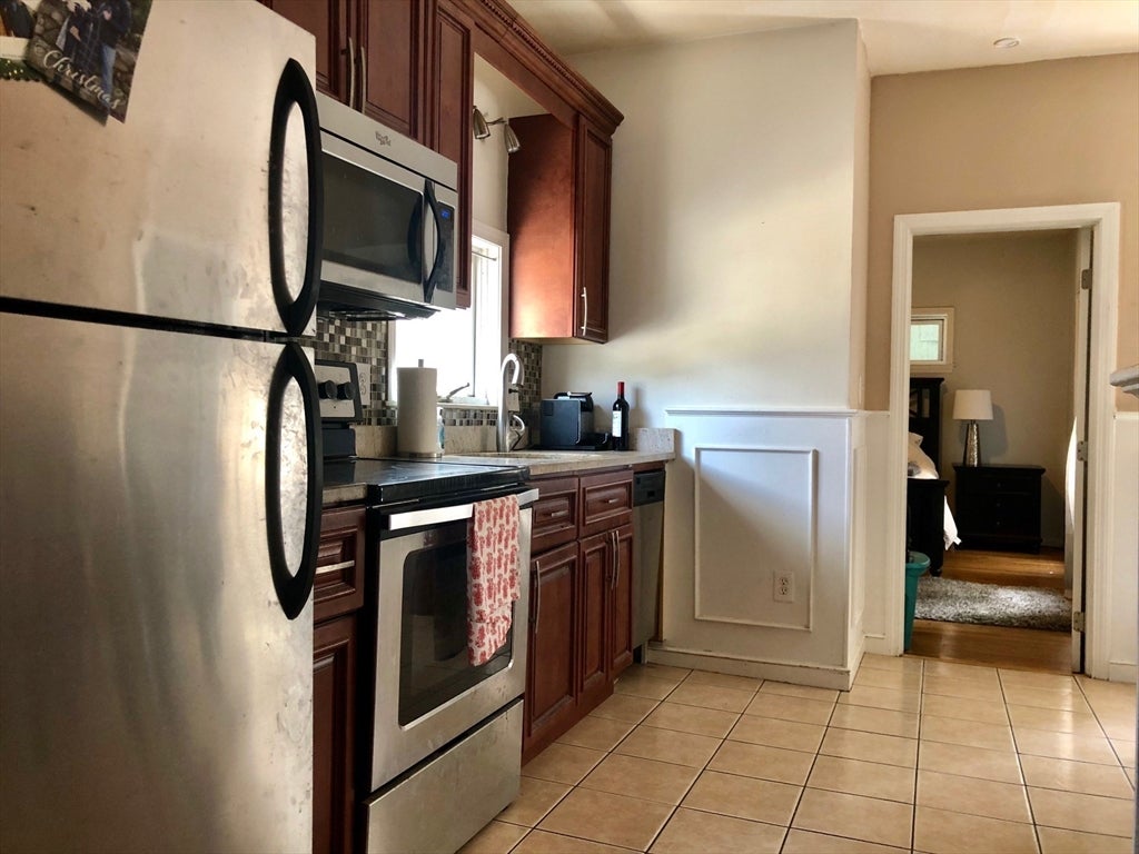 370 Bunker Hill St #2, Boston, MA, 370 Bunker Hill St #2, Boston, MA Photo #3