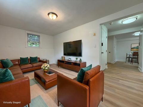 Photo of 15 Park Avenue #13, Foxboro, MA 02035 (MLS # 73522993)
