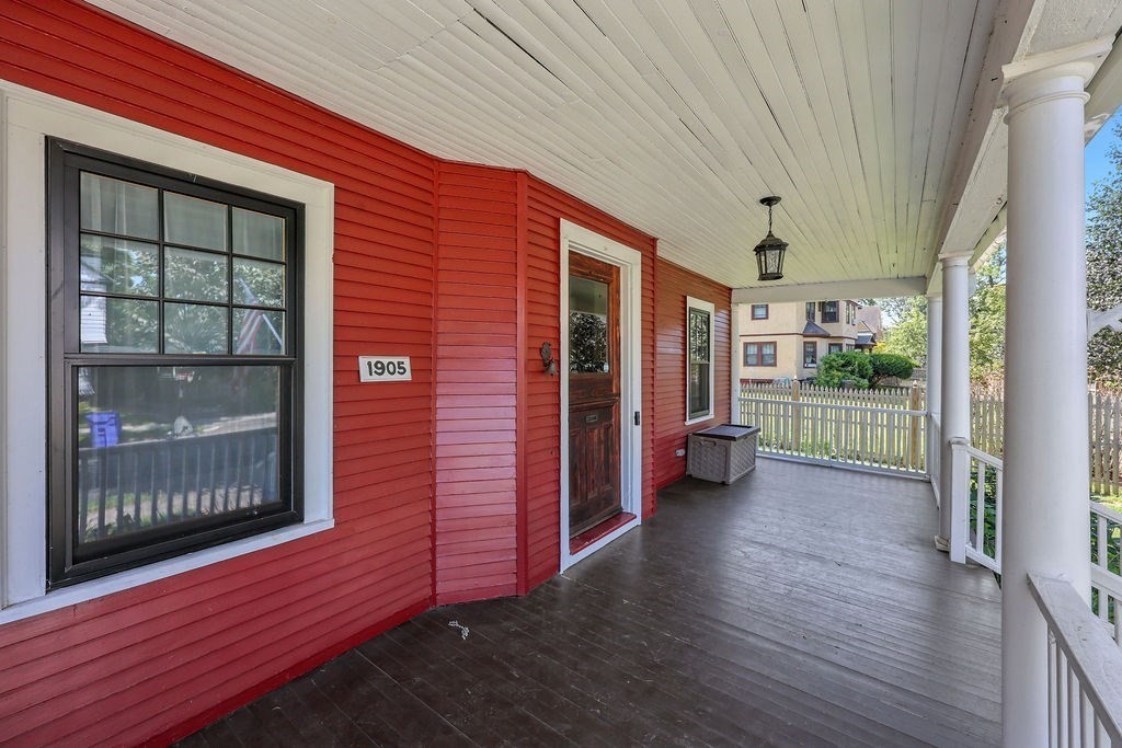 15 Mountainview St