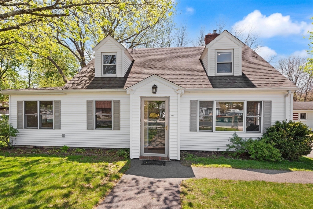 26 Alandale Pkwy