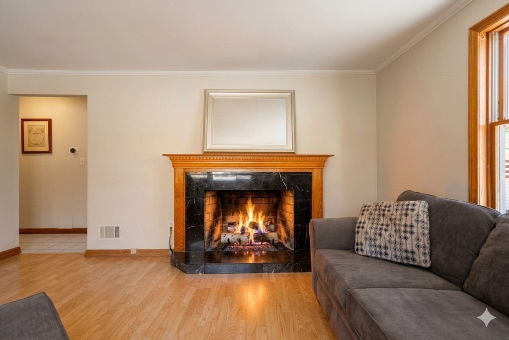 26 Alandale Pkwy