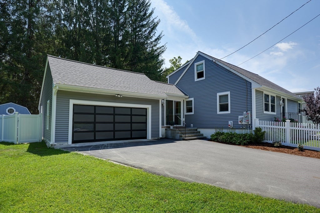 1 Charlesgate Road, Hopedale, MA, 1 Charlesgate Road, Hopedale, MA Photo #3