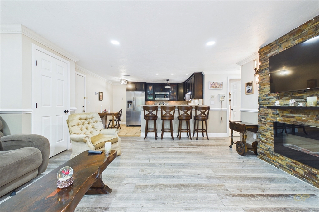 1619 Braley Rd 98
