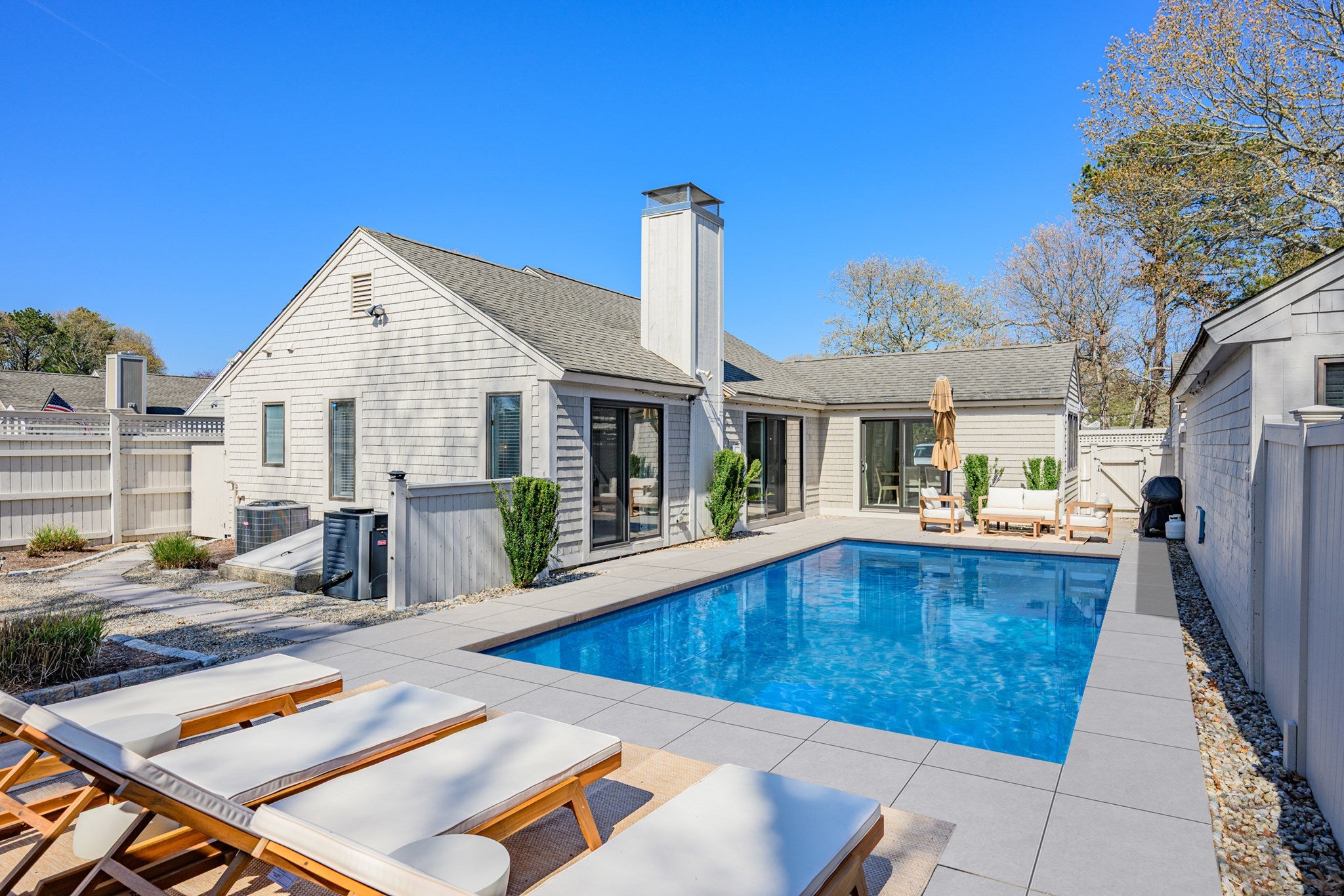 59 Mashie Cir, Mashpee, MA Photo #3