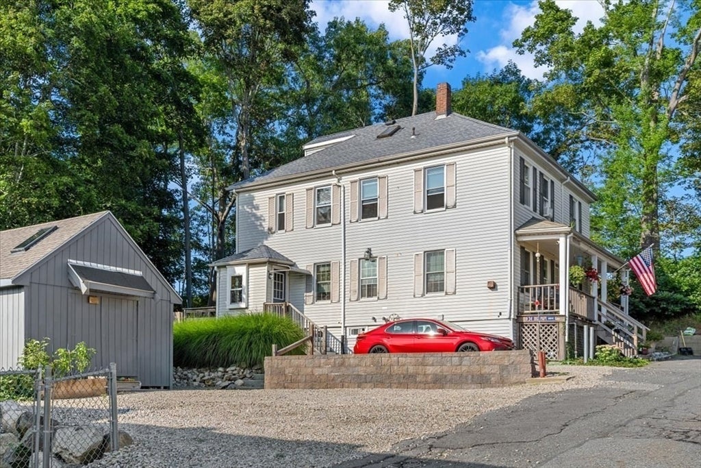 12 Magoni Ter, Plymouth, MA Photo #3